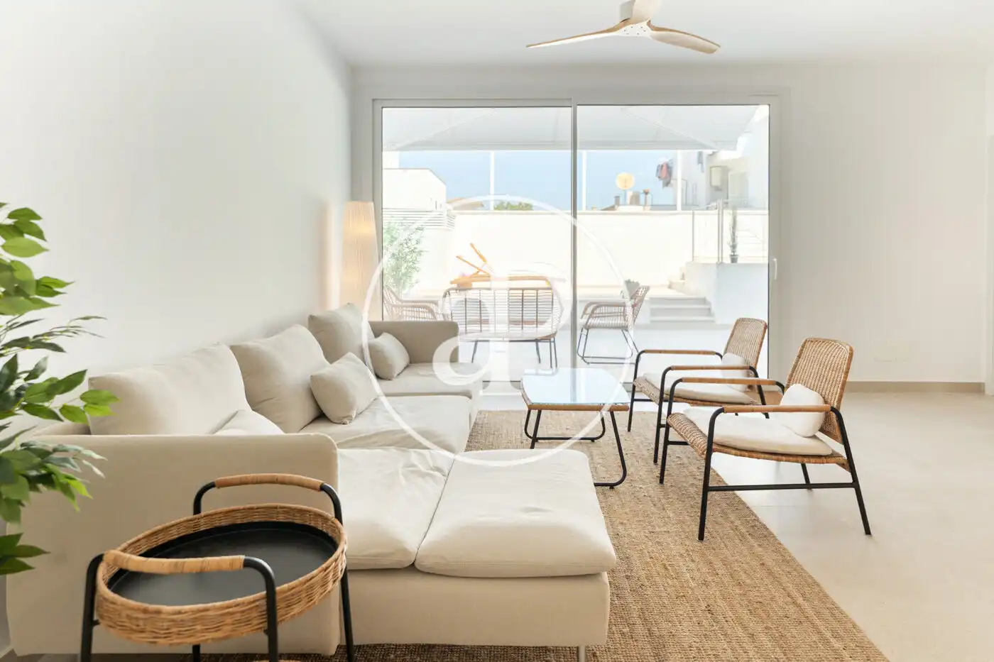 Sala de estar de Piso de alquiler en Ses Salines con Aire acondicionado, Calefacción y Terraza