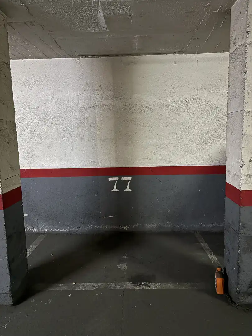 Parking of Garage for rent in Horta - Guinardó