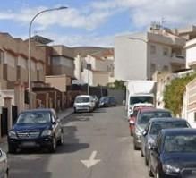 Vista exterior de Pis en venda en Huércal de Almería amb Jardí privat, Terrassa i Piscina comunitària