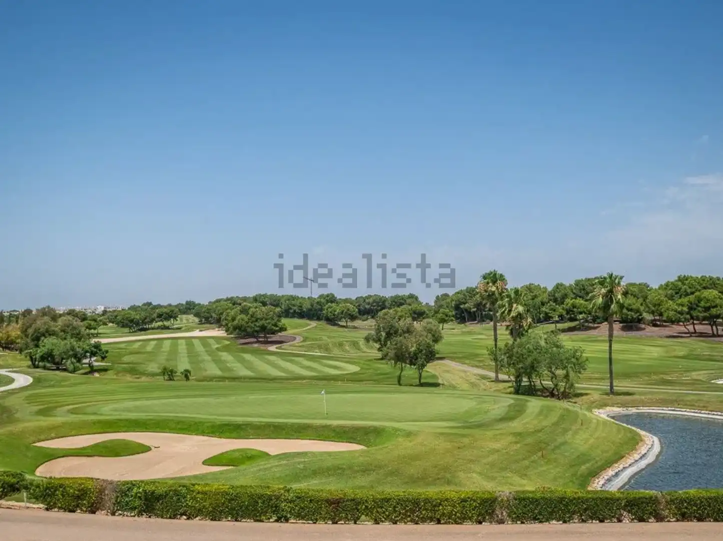 Vista exterior de Casa o chalet en venta en Pilar de la Horadada con Aire acondicionado, Terraza y Piscina
