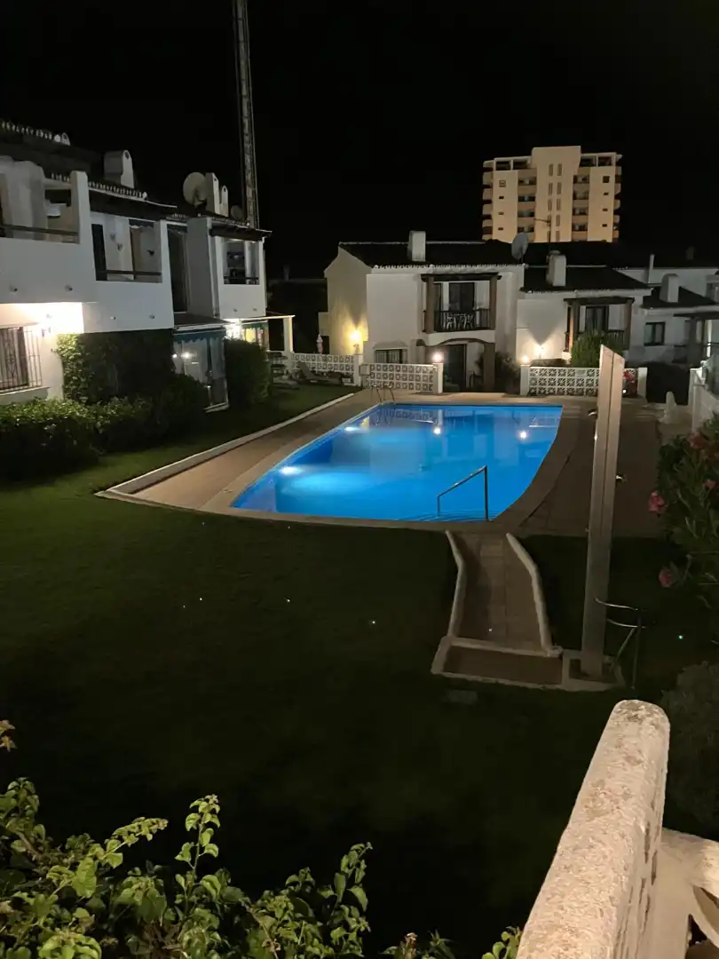 Piscina de Apartament en venda en Mijas amb Aire condicionat, Terrassa i Moblat