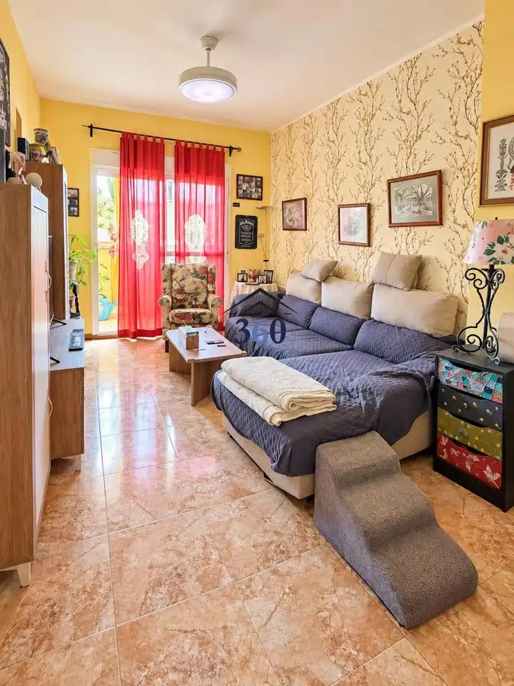 Sala d'estar de Planta baixa en venda en Cáceres amb Terrassa i Moblat