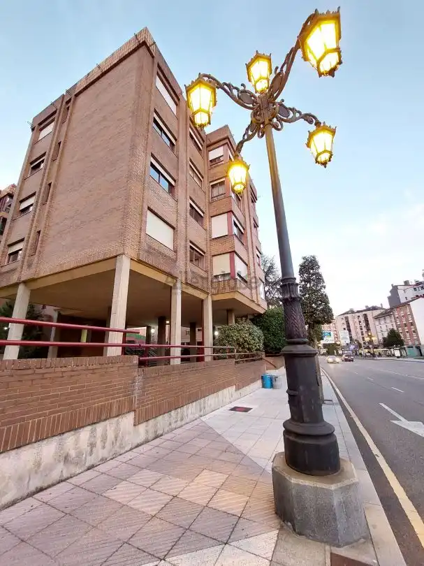 Exterior view of Flat for rent in Oviedo   with Heating
