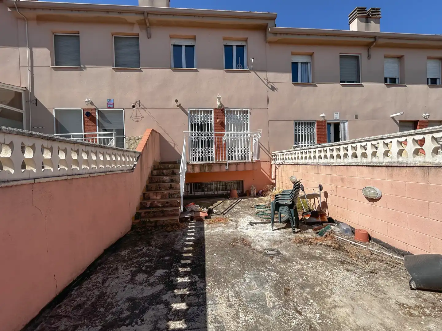 Vista exterior de Casa adosada en venta en Valls con Terraza, Trastero y Amueblado