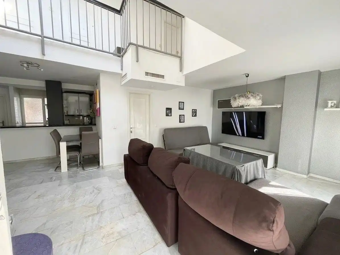 Dúplex con ascensor en venta en San Roque - Ronda Norte, imagen 5