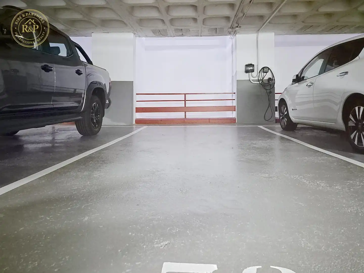 Parking of Flat for sale in Barcelona  with Heating, Storage room and Swimming Pool