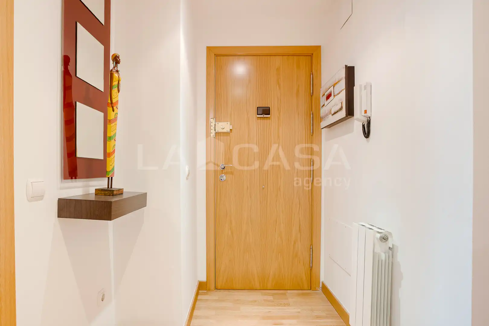 Piso en venta en Santa Coloma de Gramenet con Calefacción, Terraza y Trastero