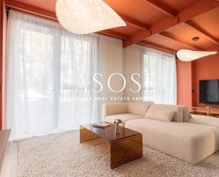 Sala d'estar de Apartament de lloguer en  Barcelona Capital amb Aire condicionat, Calefacció i Terrassa