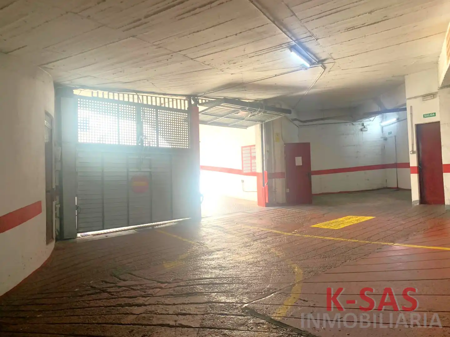 Individual con ascensor en venta en Carrer dels Cedres 35, imagen 2