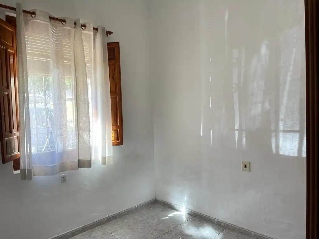 Dormitori de Pis en venda en Zona de la Vega