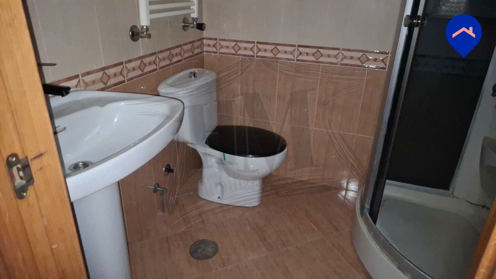 Bany de Pis en venda en  Madrid Capital amb Calefacció, Jardí privat i Parquet