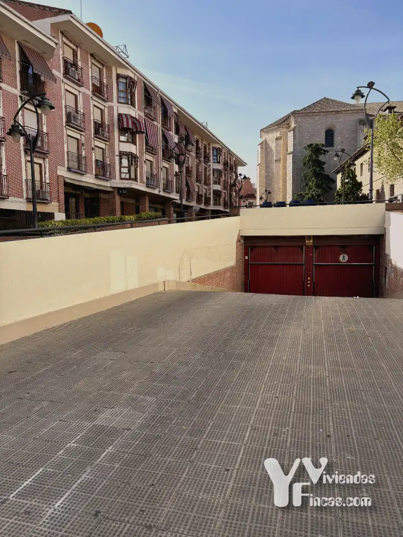 Exterior view of Garage for sale in Getafe