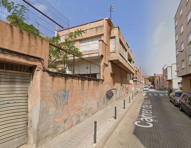 Edificio en Venta en Ca n'Aurell