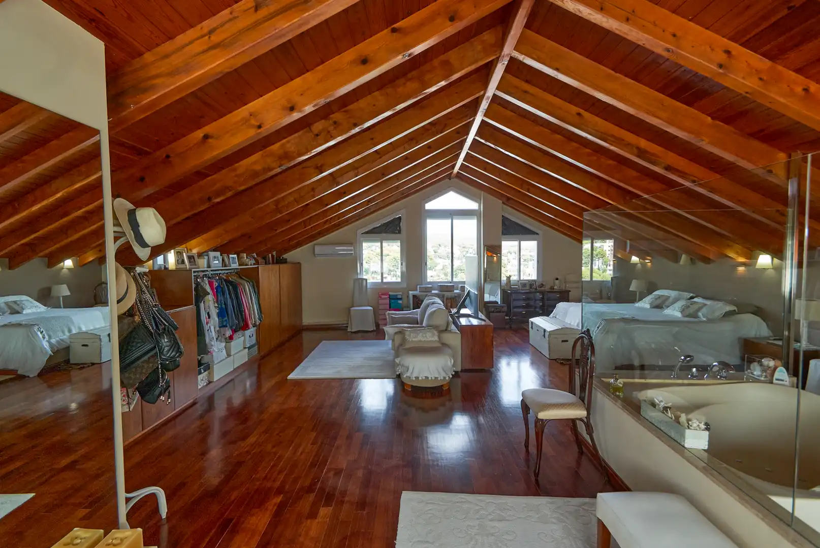 Living room of Houses for sale in Castelldefels  with Air Conditioner, Heating and Private garden