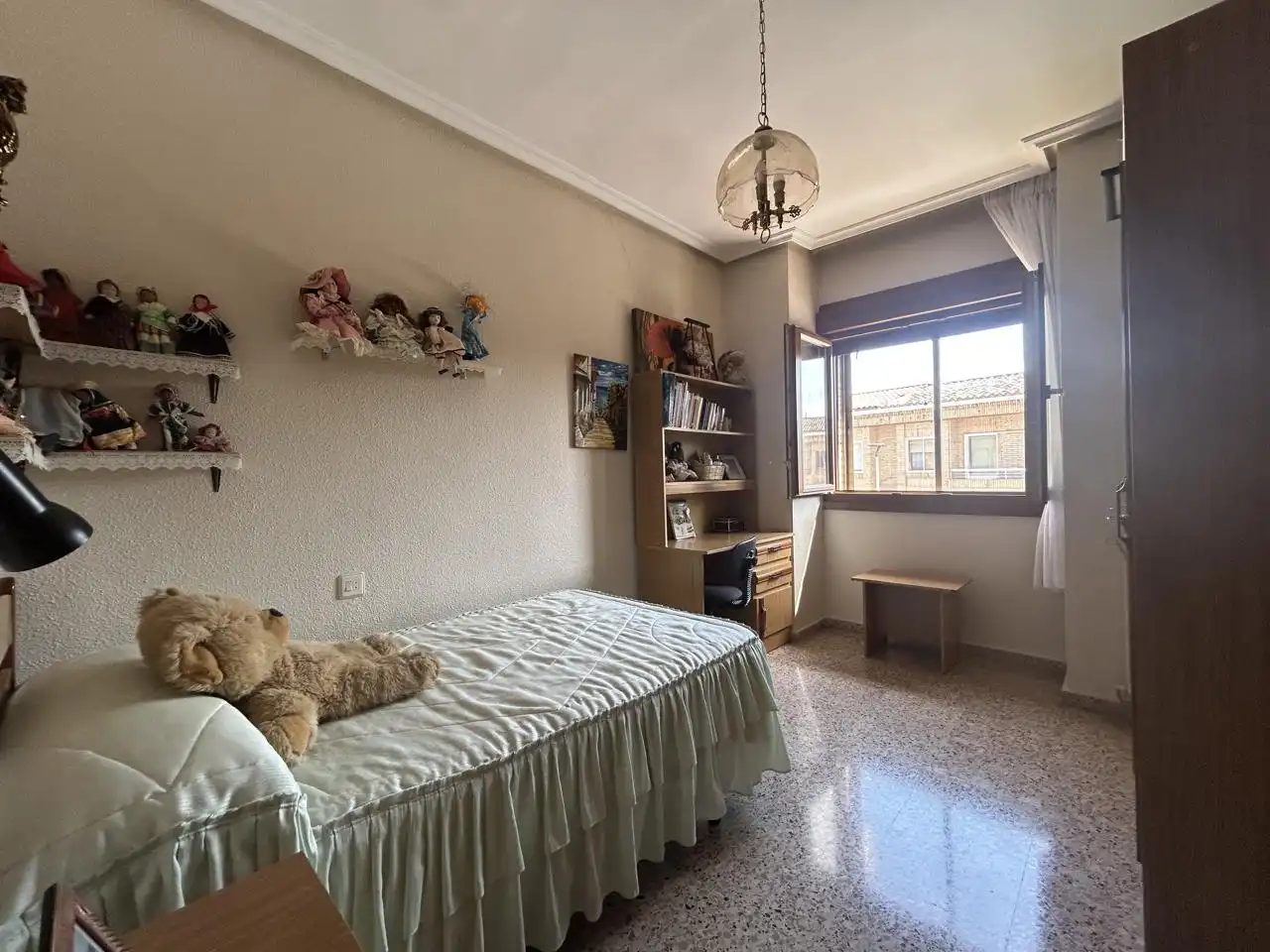 Dormitori de Casa adosada en venda en Cintruénigo amb Calefacció, Jardí privat i Terrassa