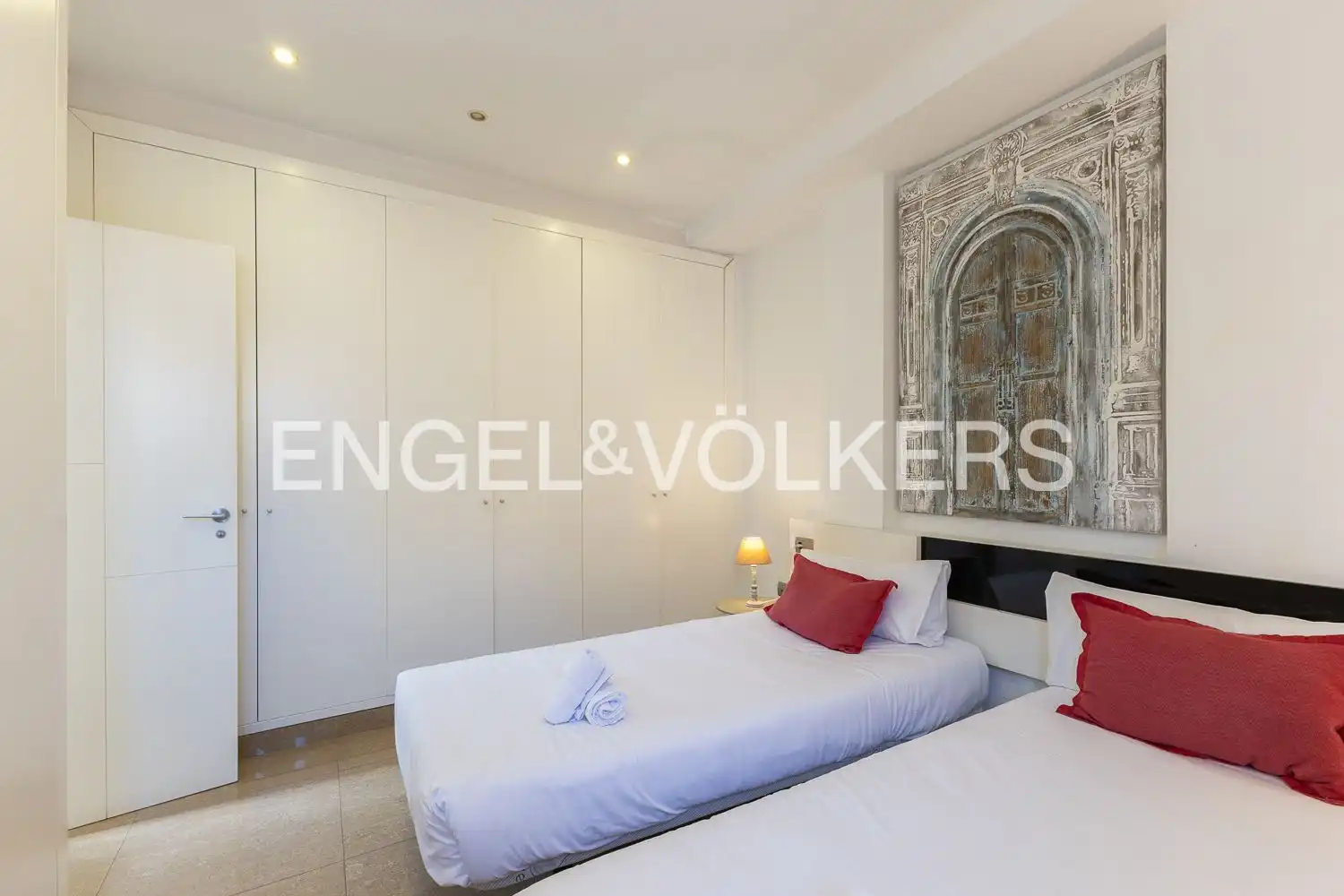 Habitación de Piso en venta en Valencia con Aire acondicionado, Calefacción y Jardín privado