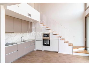 Maison avec jardin à vendre à Poble