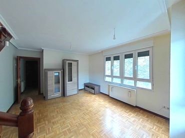 Appartement avec ascenseur à vendre à Bazuelo