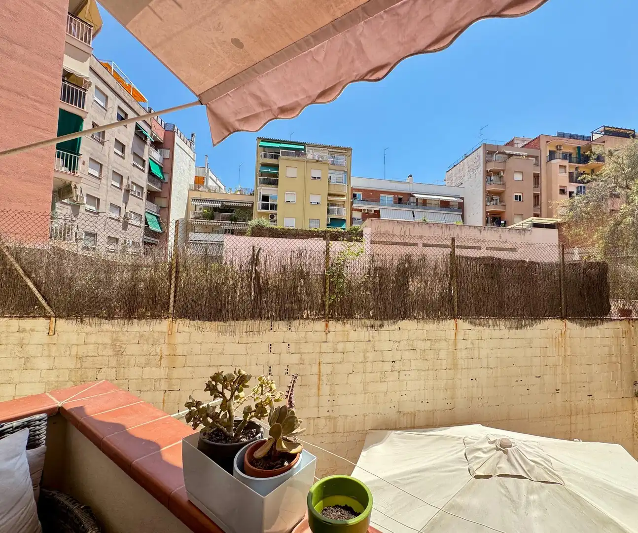 Piso en venta en Carrer PINTOR CASAS, Vilapicina i la Torre Llobeta