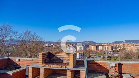 Foto 2 de Piso en venta en Calle Mercè Rodoreda, Caputxins - Ambulatori, Vic