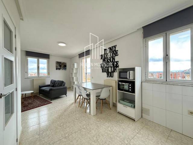 Ático en Alquiler en Rodríguez Hernández en Pizarrales