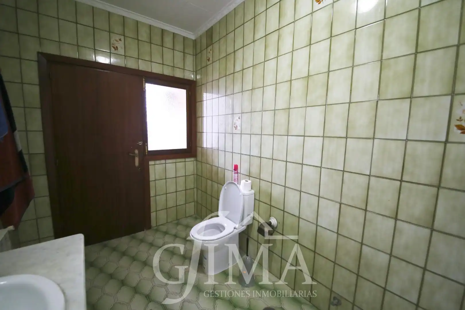 Bathroom of Houses for sale in Argamasilla de Alba  with Air Conditioner, Heating and Balcony