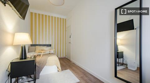 Photo 3 of Flat to share in Hispanoamérica - Bernabéu, Madrid