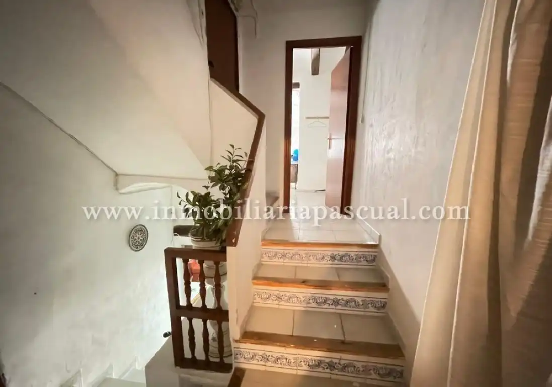 Casa o xalet en venda en Beniarrés amb Traster i Balcó