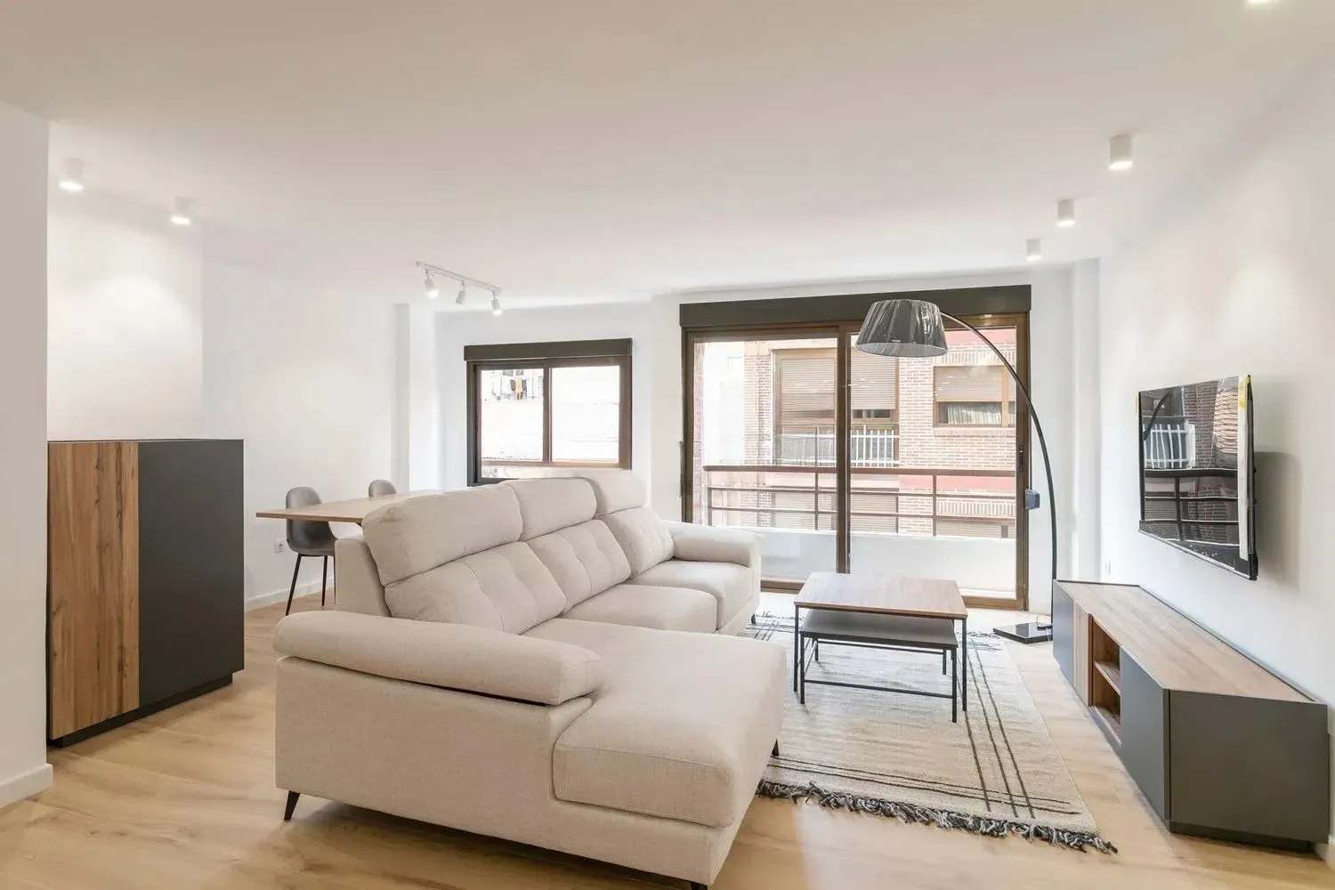 Sala d'estar de Pis de lloguer en Alicante / Alacant amb Aire condicionat, Calefacció i Moblat