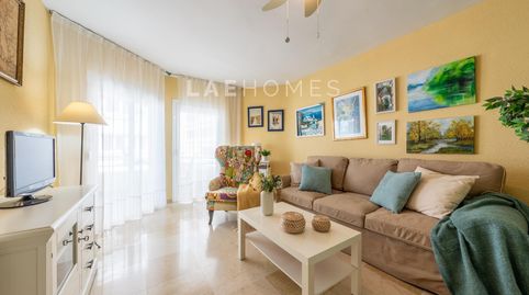 Foto 3 de Apartamento en venta en Playa Bajadilla - Puertos, Marbella
