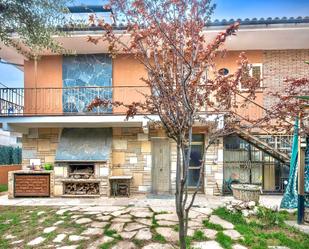 Vista exterior de Casa o xalet en venda en Premià de Mar amb Aire condicionat i Terrassa