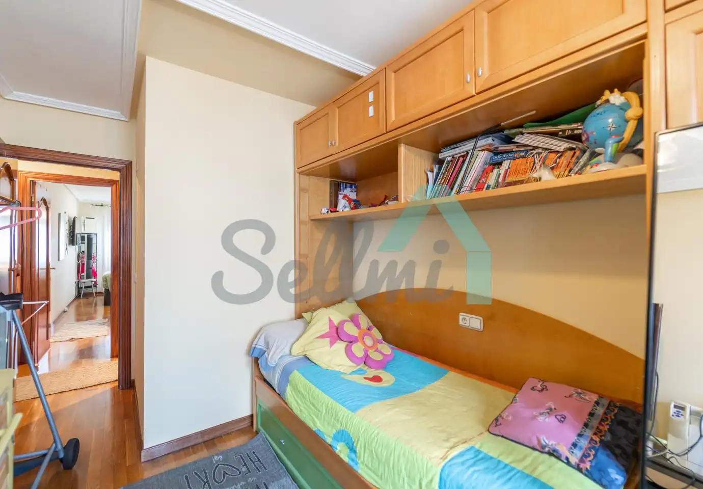 Bedroom of Flat for sale in Oviedo   with Heating, Parquet flooring and Storage room