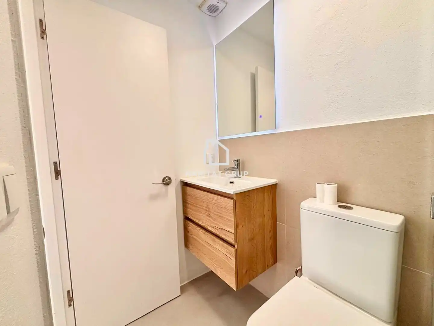 Bathroom of Flat for sale in Sant Lluís  with Heating and Private garden