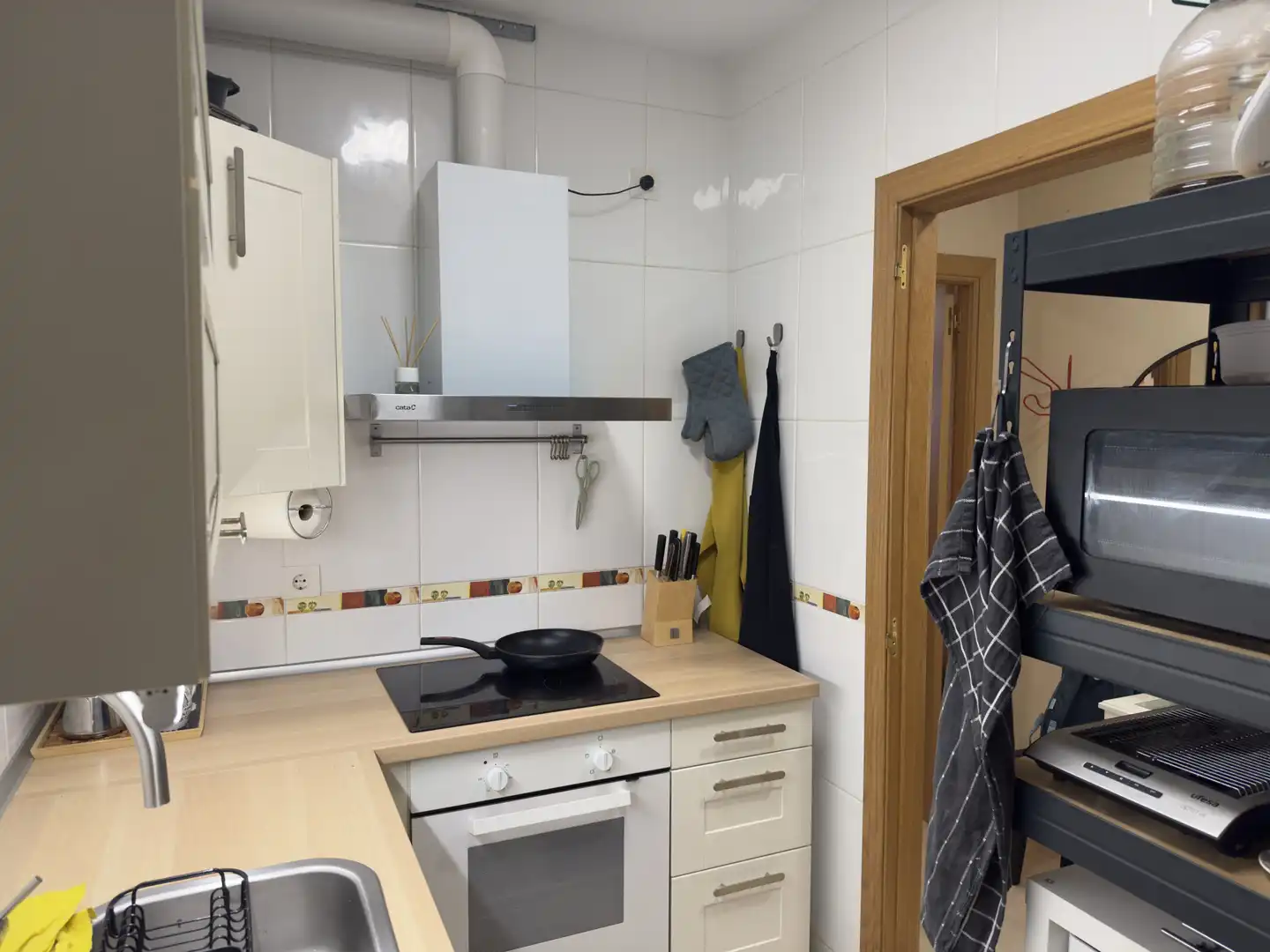 Kitchen of Apartments for rent in Benalmádena  with Air Conditioner, Terrace and Storage room