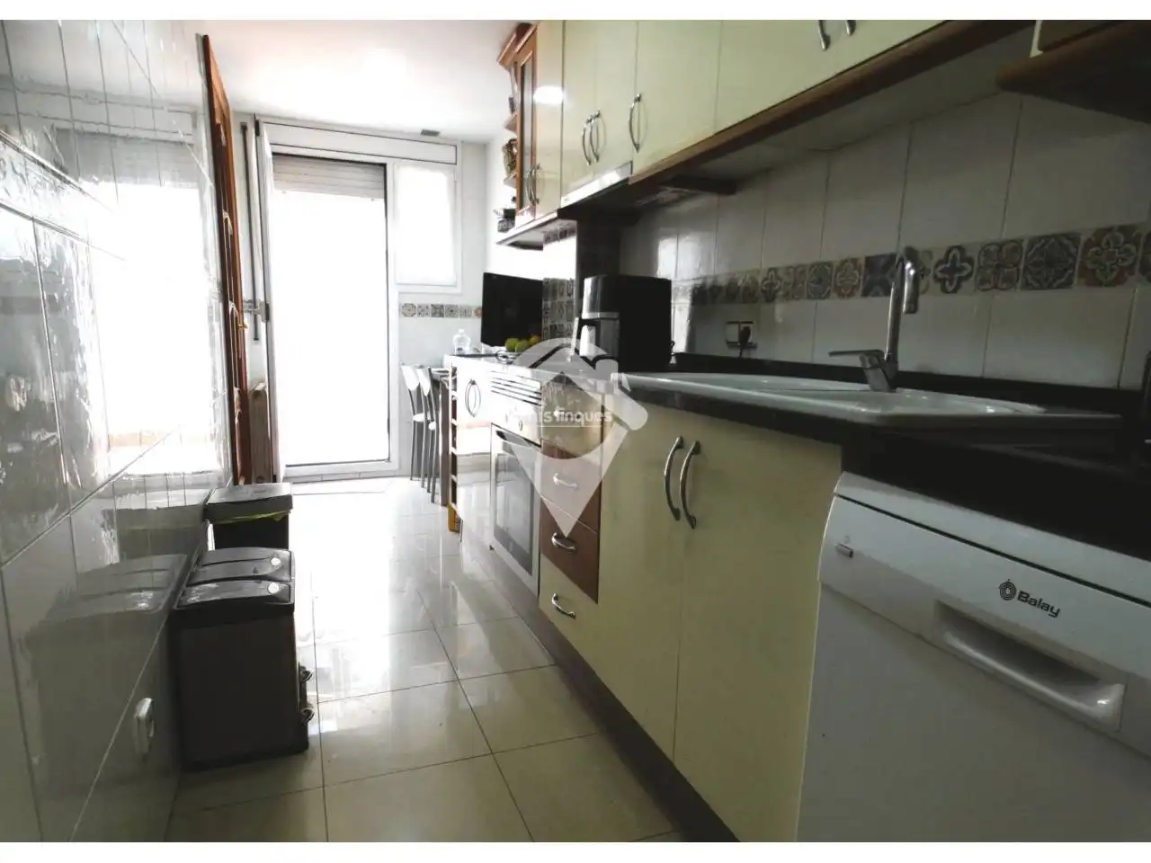 Cuina de Casa o xalet en venda en Sabadell amb Aire condicionat, Calefacció i Terrassa