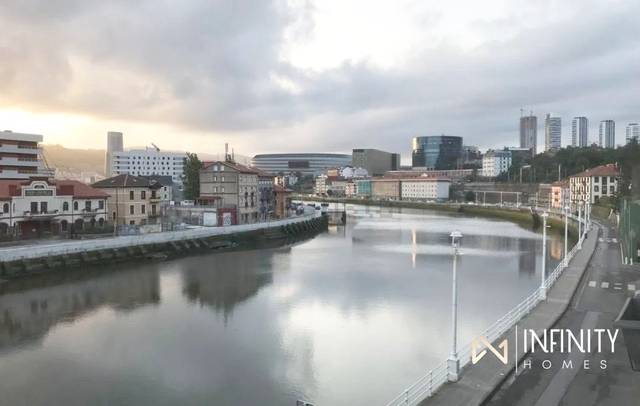 Piso en Venta en Zirgariak Kaia en Olabeaga