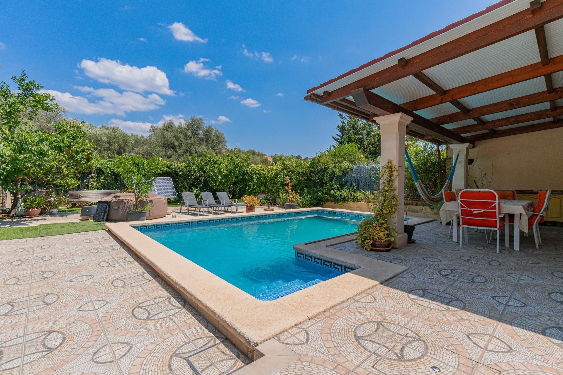 Piscina de Casa adosada en venda en Bunyola amb Aire condicionat, Jardí privat i Terrassa