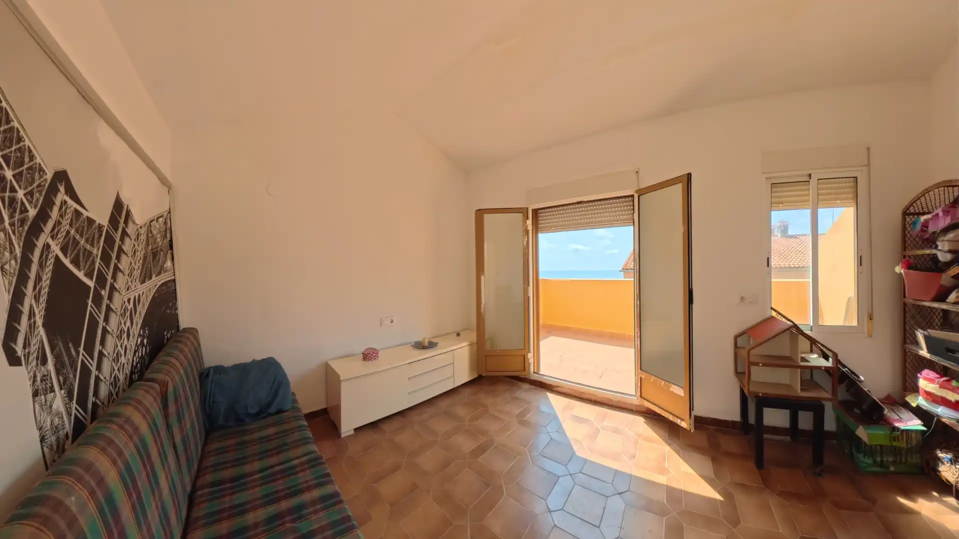 Sala de estar de Casa adosada en venta en Sueca con Aire acondicionado, Calefacción y Terraza