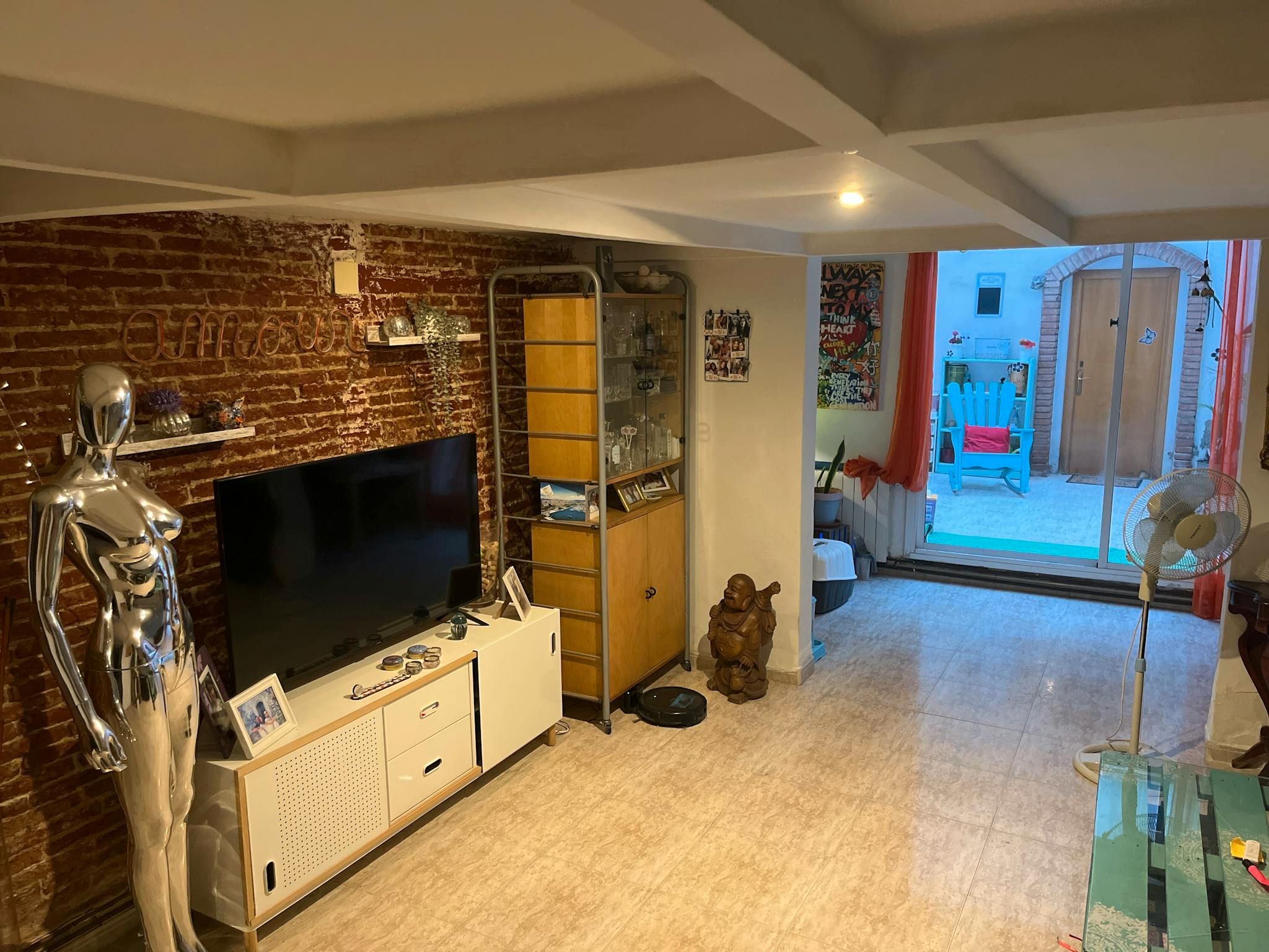 Flat to share in  Barcelona Capital  with Heating, Private garden and Furnished