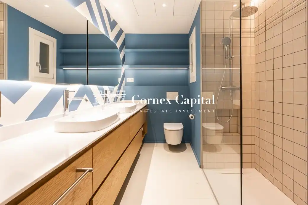 Baño de Piso en venta en Barcelona con Aire acondicionado, Terraza y Trastero