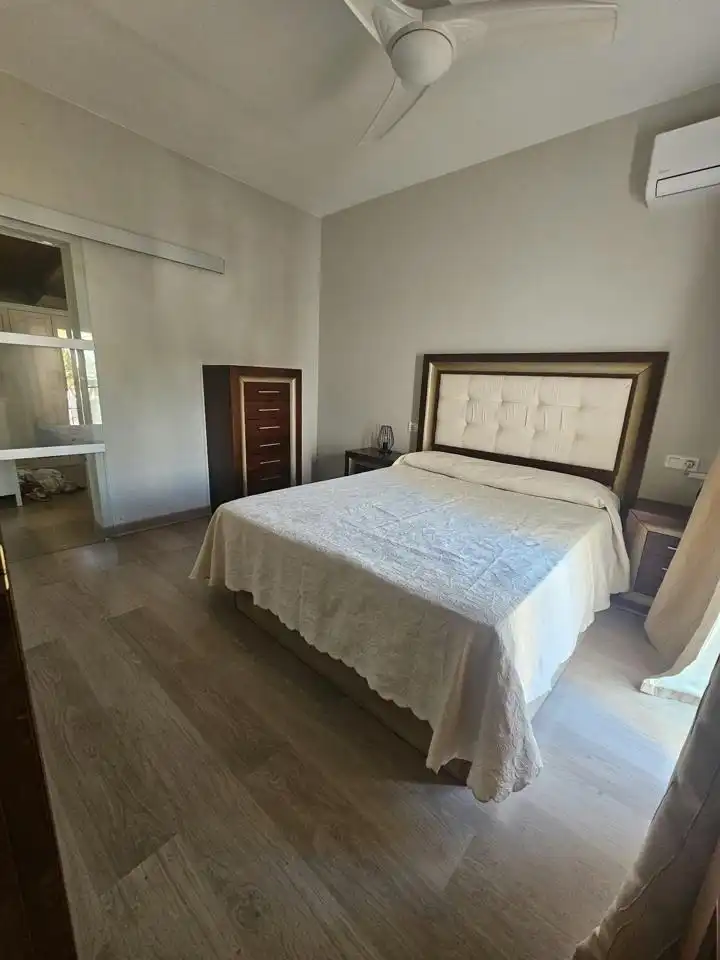 Dormitori de Casa o xalet en venda en Cuevas del Almanzora amb Aire condicionat, Jardí privat i Piscina