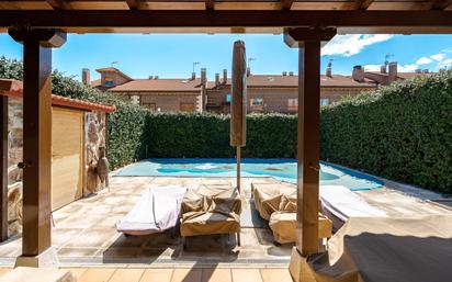 Swimming pool of Single-family semi-detached for sale in Meco  with Air Conditioner, Heating and Storage room