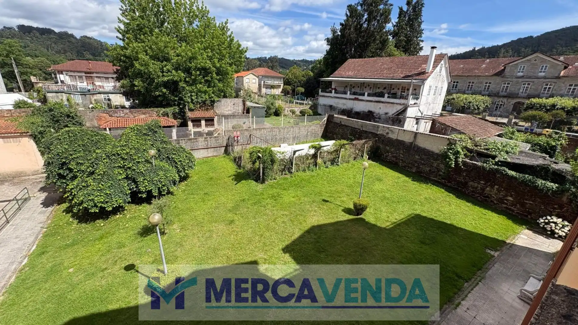 Jardín de Piso en venta en Mondariz-Balneario con Calefacción, Jardín privado y Amueblado