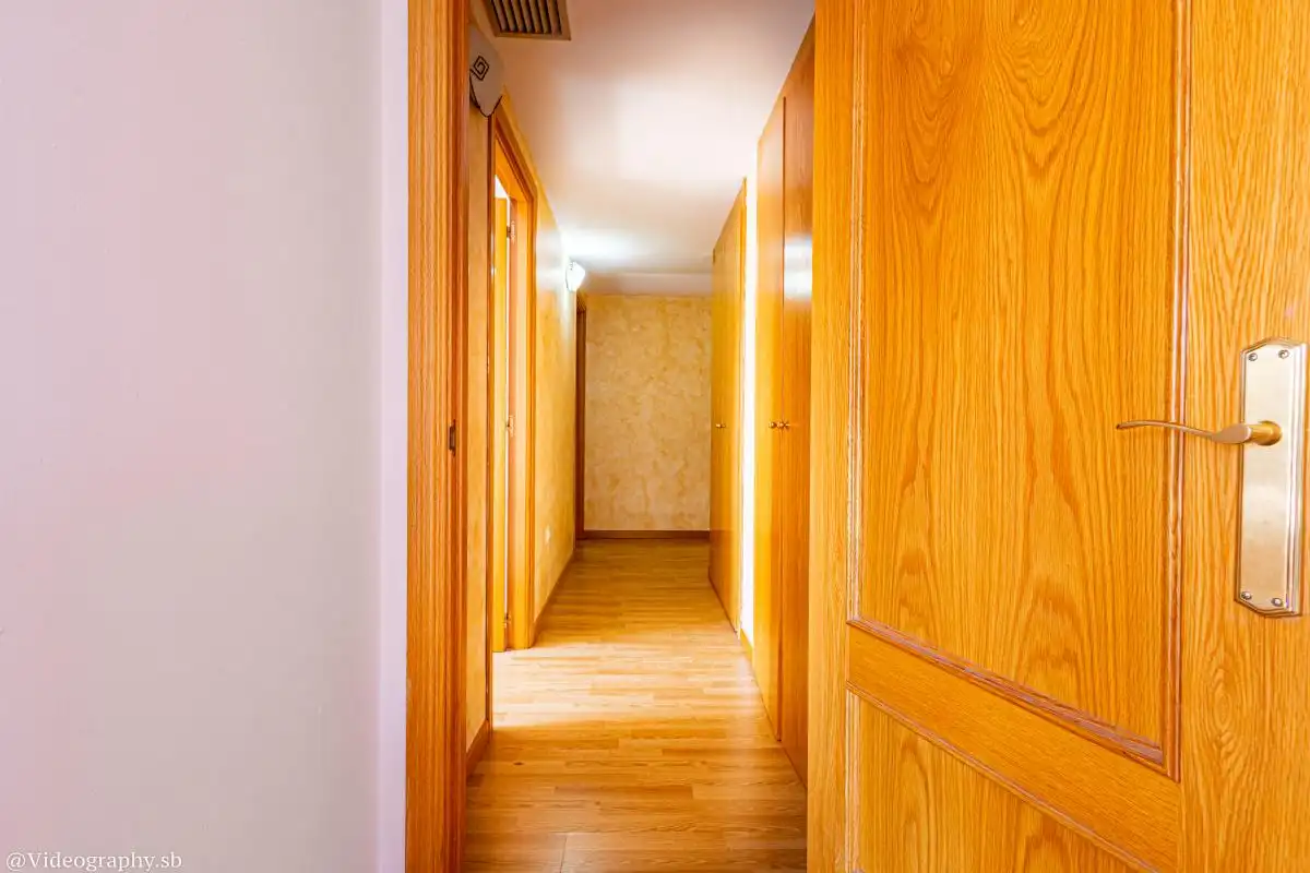 Wohnung zum Verkauf in Los Santos de la Humosa mit Klimaanlage, Heizung und Abstellraum
