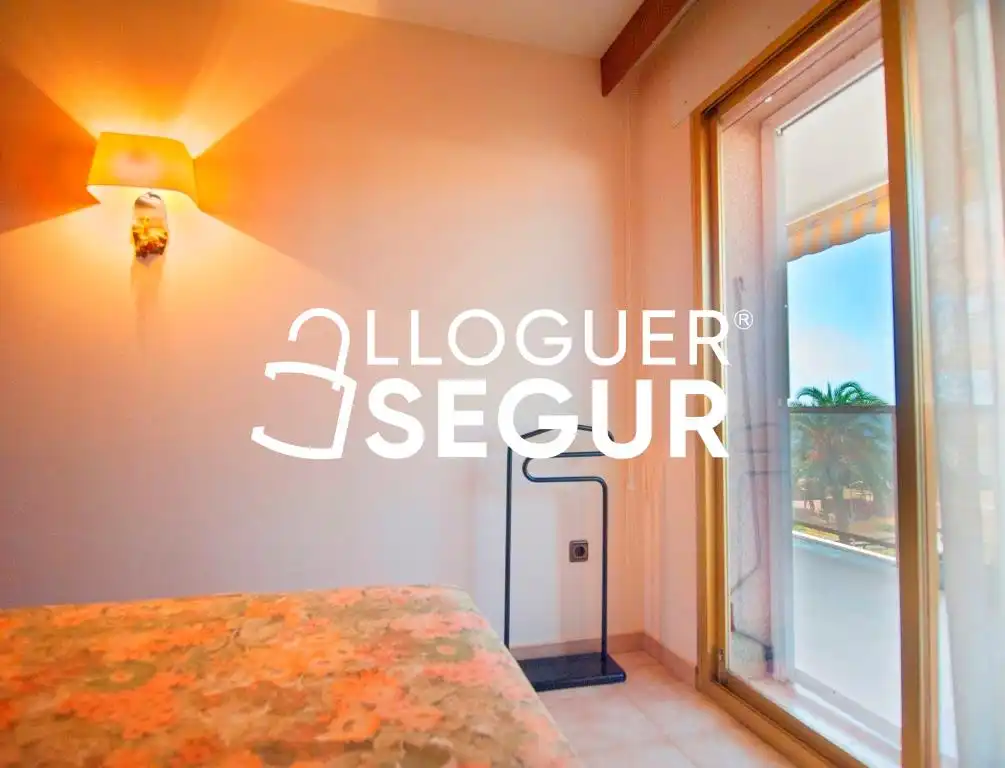 Piso de alquiler en Marítim, Centre