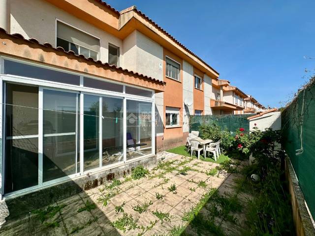Casa adosada en Venta en Fontanar