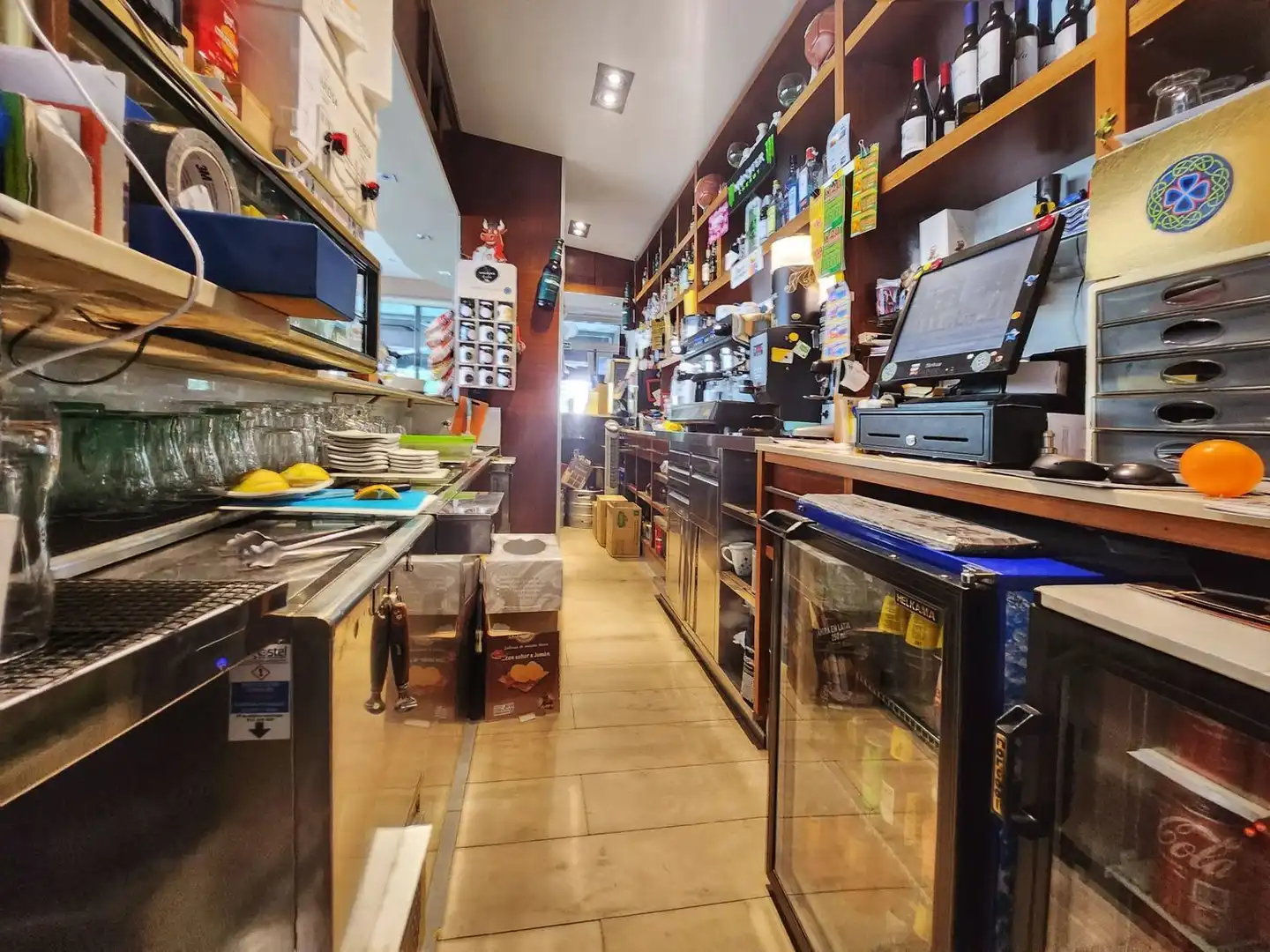Kitchen of Commercial properties for sale in Pontevedra Capital   with Air Conditioner