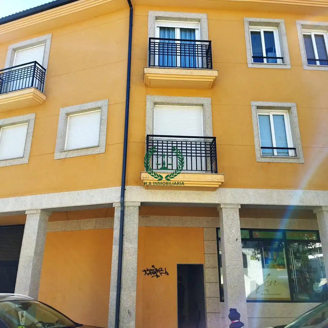 Exterior view of Commercial properties for sale in Bustarviejo
