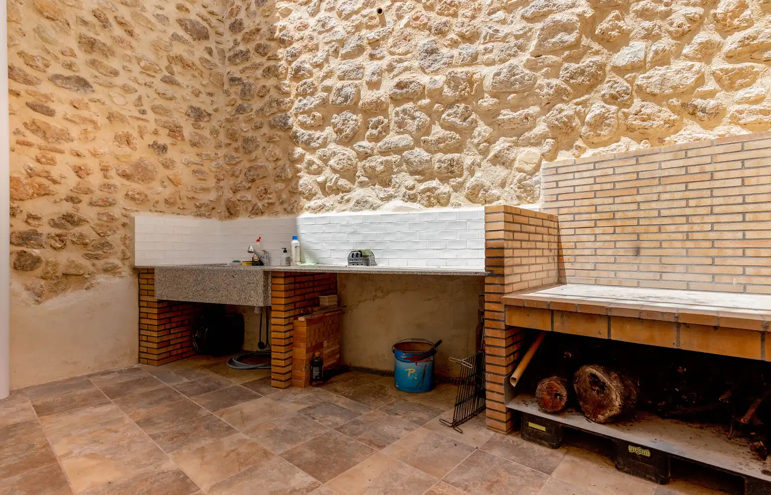 Casa o xalet en venda a Montichelvo - CL ESCOLES, 24, Montitxelvo / Montichelvo