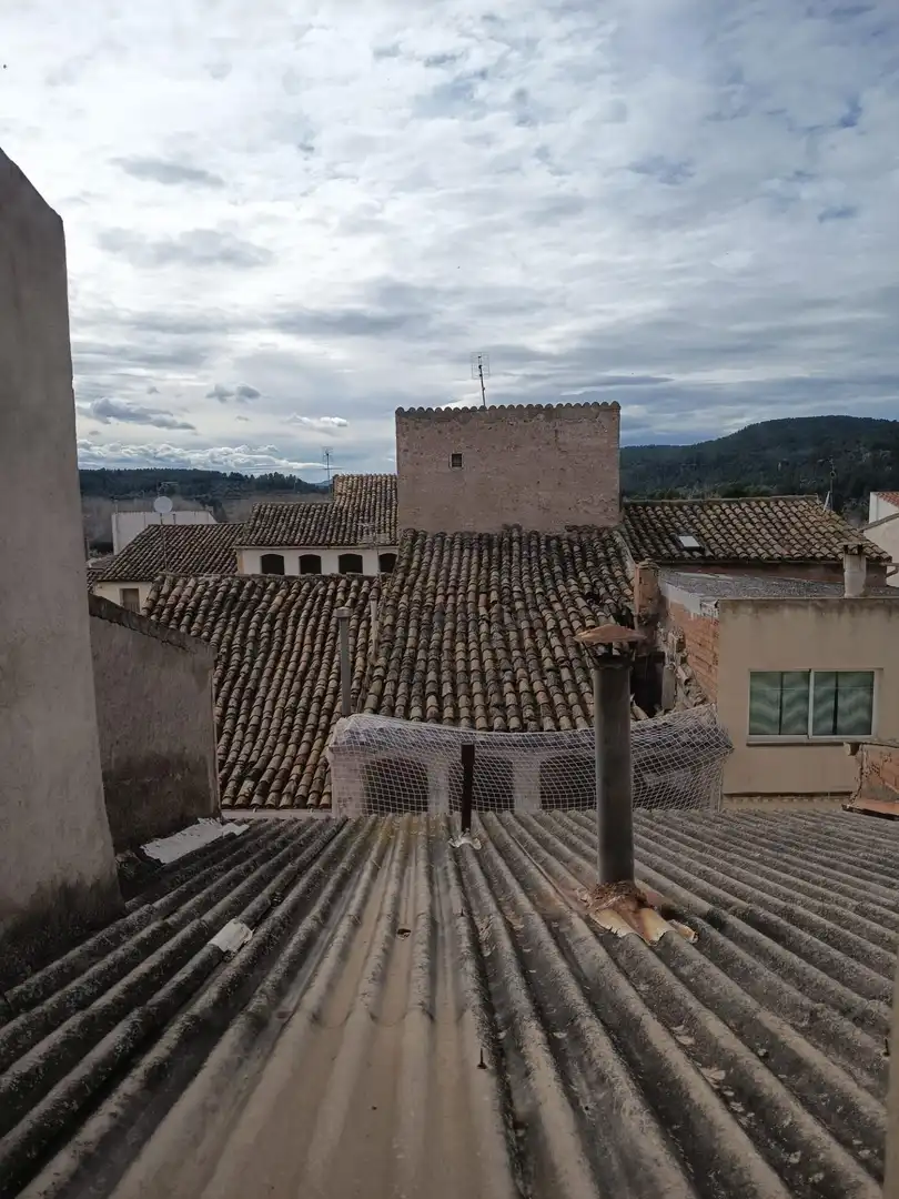 Vista exterior de Casa adosada en venda en Garcia